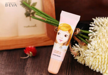Tẩy da chết môi Etude House